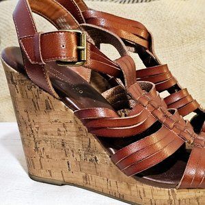 Massimo Strappy Wedge